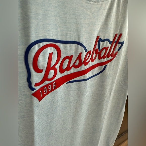NWT Vineyard Vines Performance Light Blue Harbor Baseball 98 T-shirt • L (16) - Picture 4 of 5